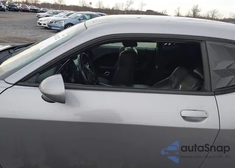 2016 Dodge Challenger 392 Hemi Scat Pack Shaker z USA, uszkodzony, nr VIN 2C3CDZFJ1GH239833